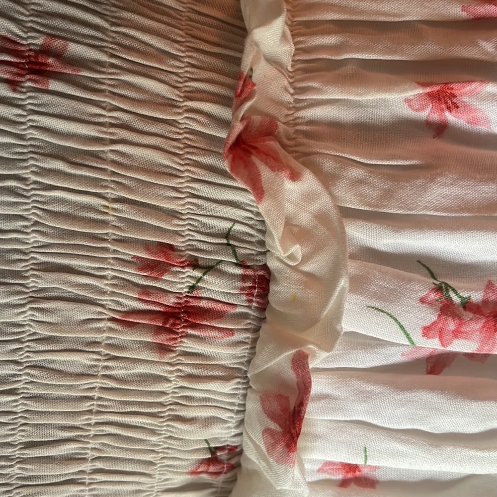 Pink and White Floral Dress - Picture 2 of 2